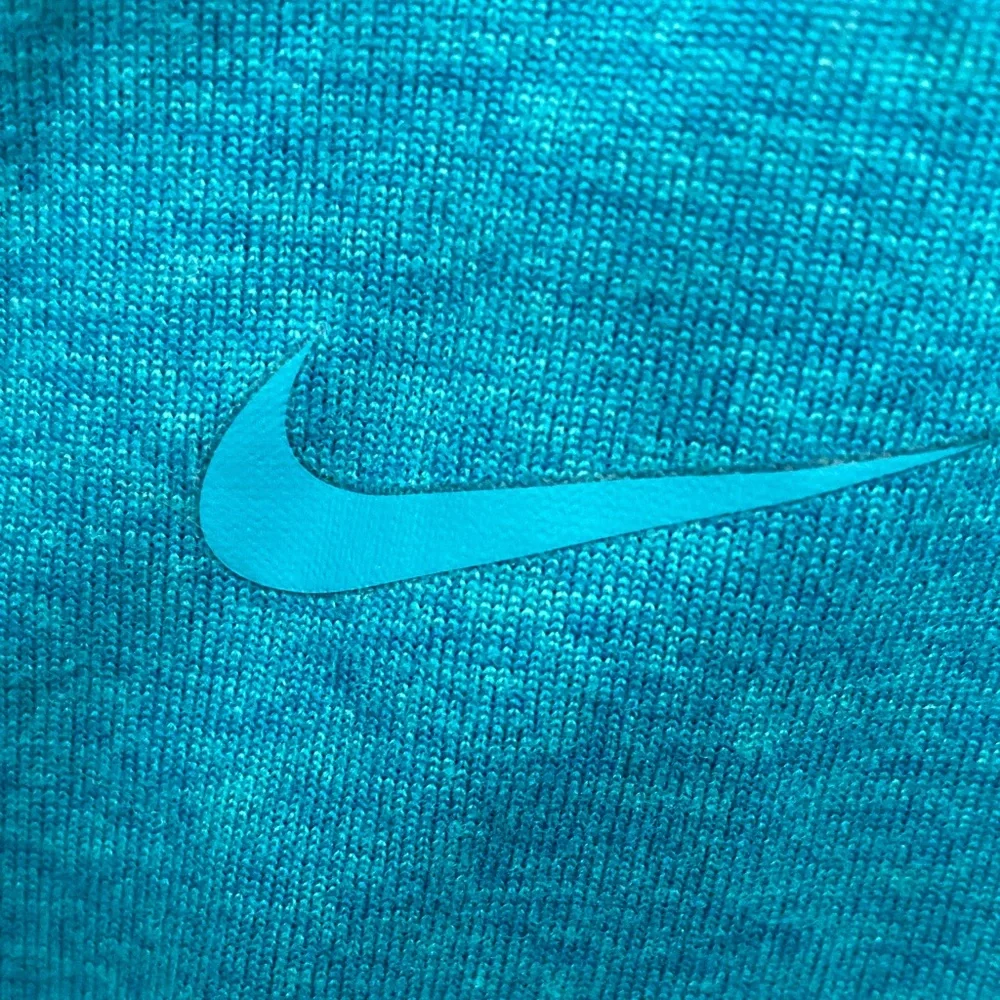 3/$20 Nike Women's Short Sleeve Teal Tee - Picture 4 of 5